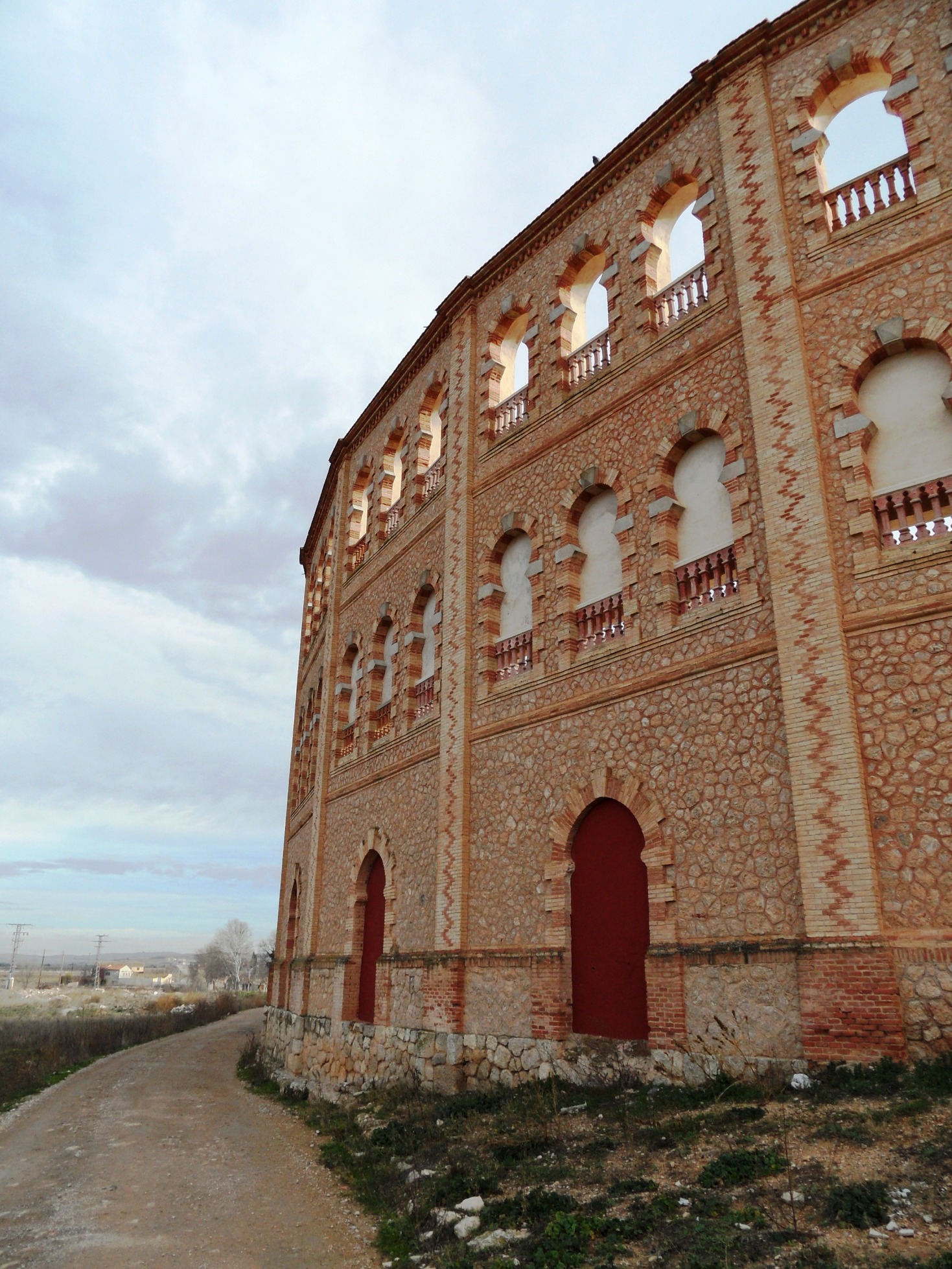 Plaza de toros, lateral.